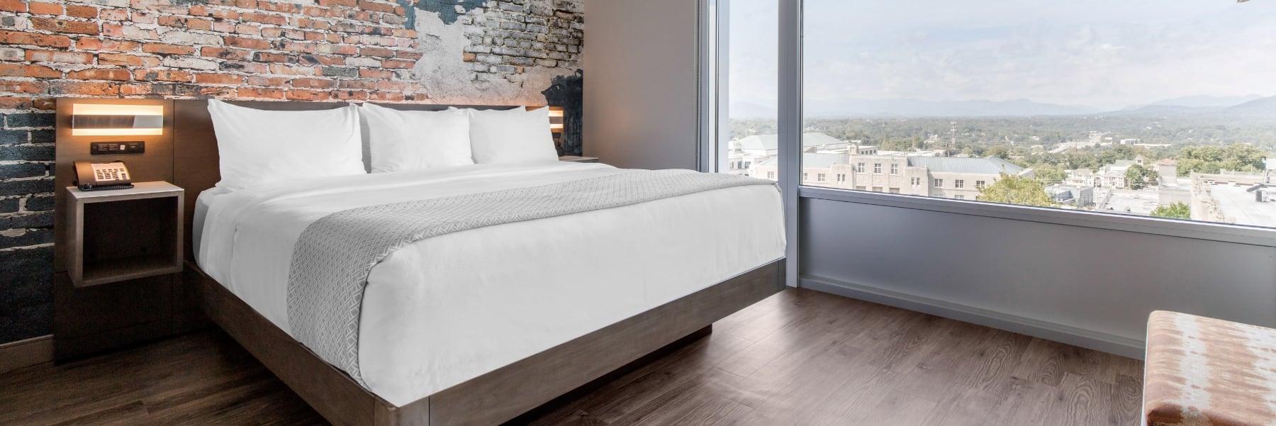 Rooms of Cambria Hotel Downtown Asheville